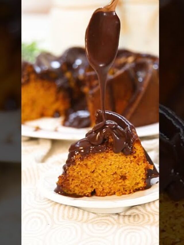 Bolo de Cenoura Fit Sem farinha e cobertura de Chocolate