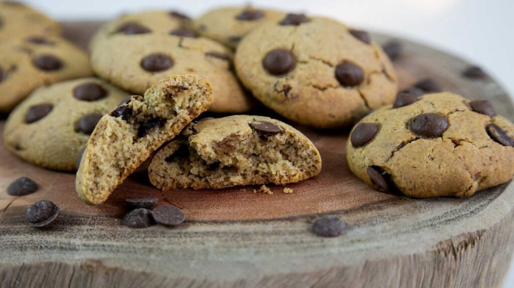 Cookies Fit com Gotas de Chocolate