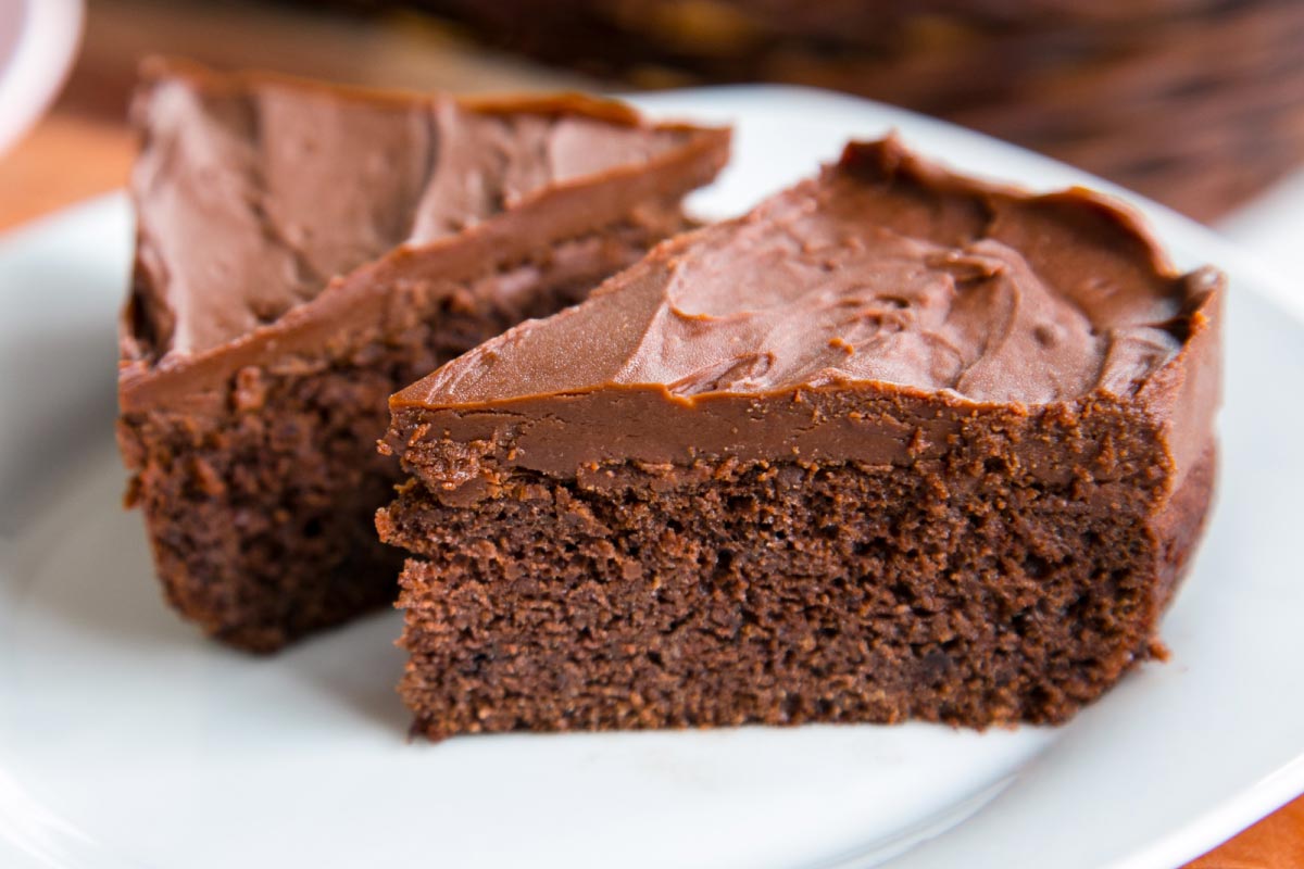 Bolo Mousse de Chocolate com Aveia