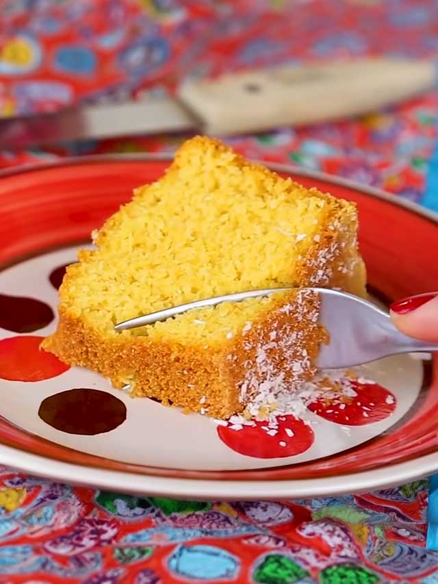 Delicioso Bolo de Milho Fofíssimo: Sem leite e Sem Trigo!