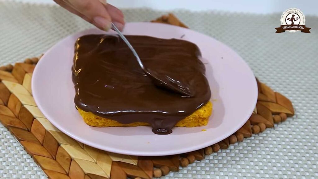 Bolo de Cenoura de Micro-ondas