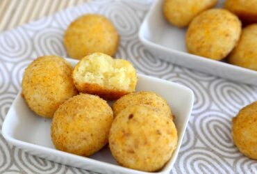 Bolinha de Queijo