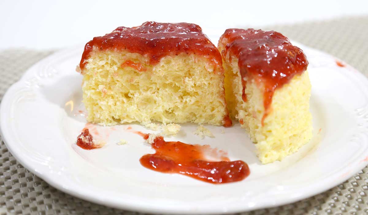 bolo de caneca