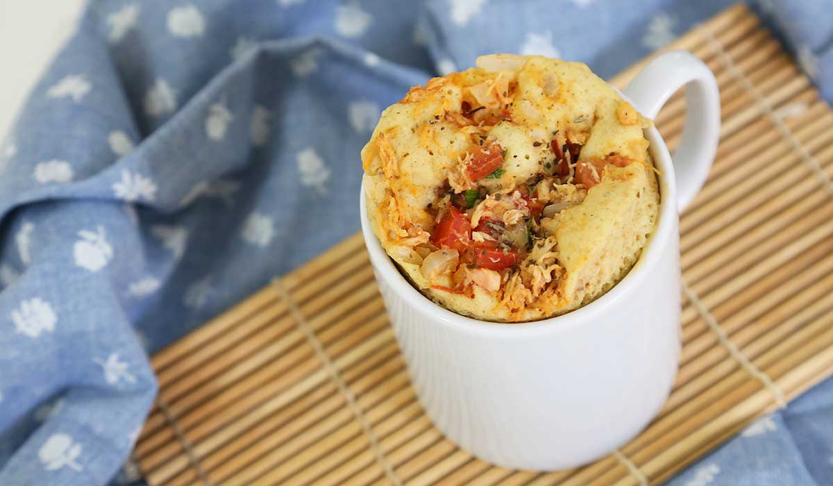 torta de frango na caneca